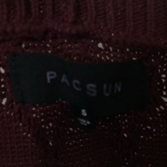 PacSun Unisex Burgundy knitted cardigan - Picture 4 of 4